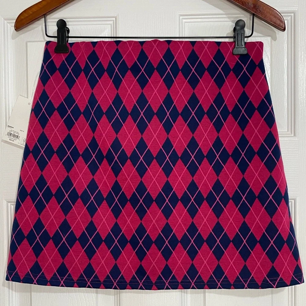 NWT Juniors' SO® Notched A-Line Pink Navy Argyle Mini Skirt Size Medium Preppy